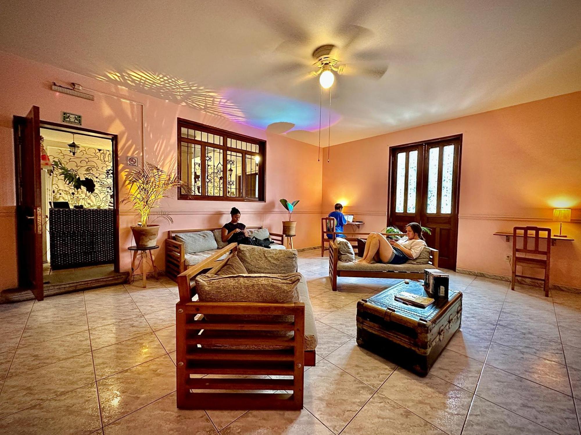 Hostal Central Oaxaca Екстериор снимка